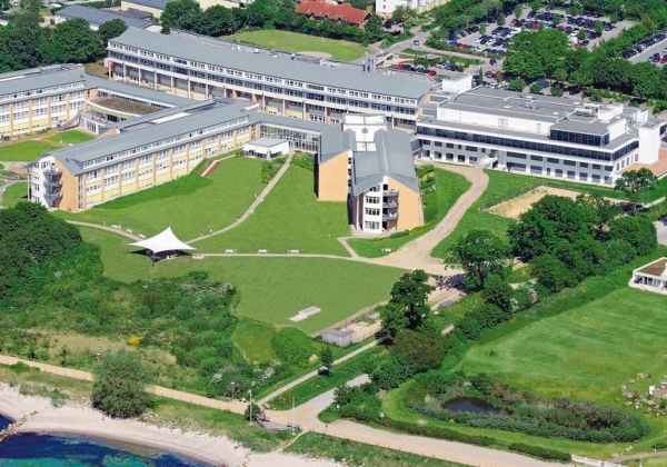 Schön Klinik Neustadt.jpg
